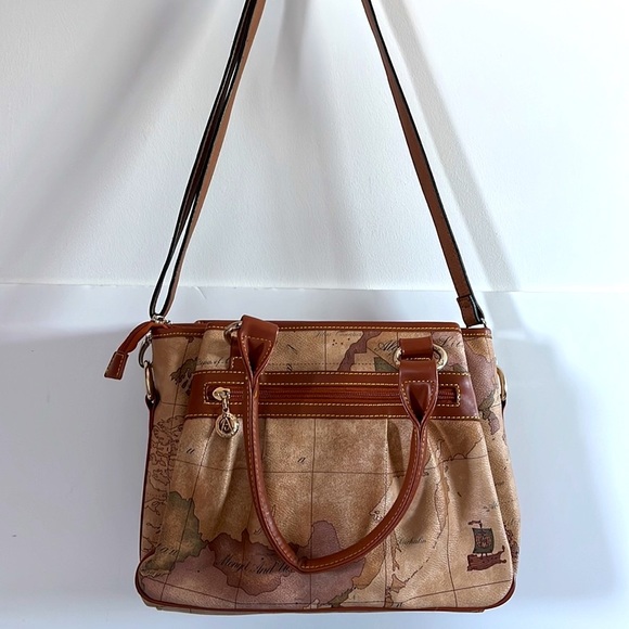 AUTHENTIC GARLAND NEW MAP Hand/ Shoulder Bag - Picture 5 of 12